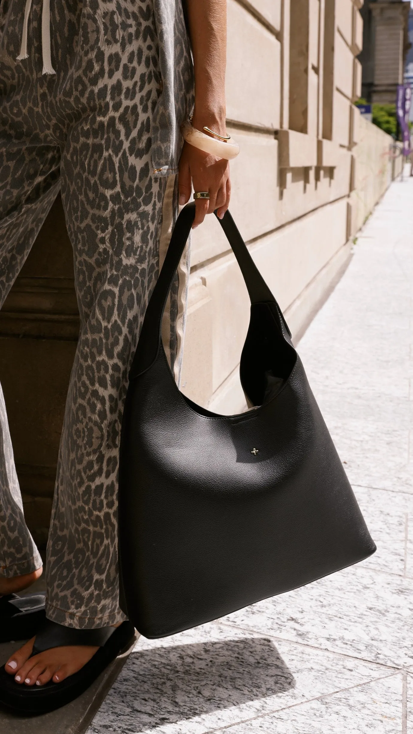 Duke Hobo Bag - Black PU