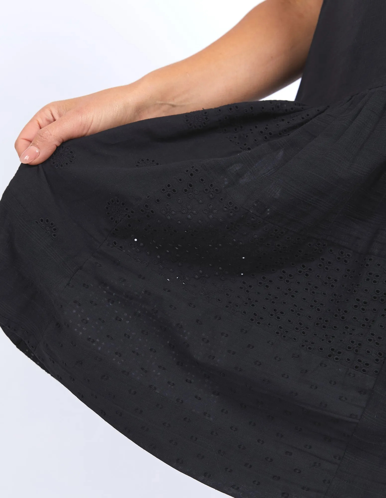 Elm Clementine Dress Black