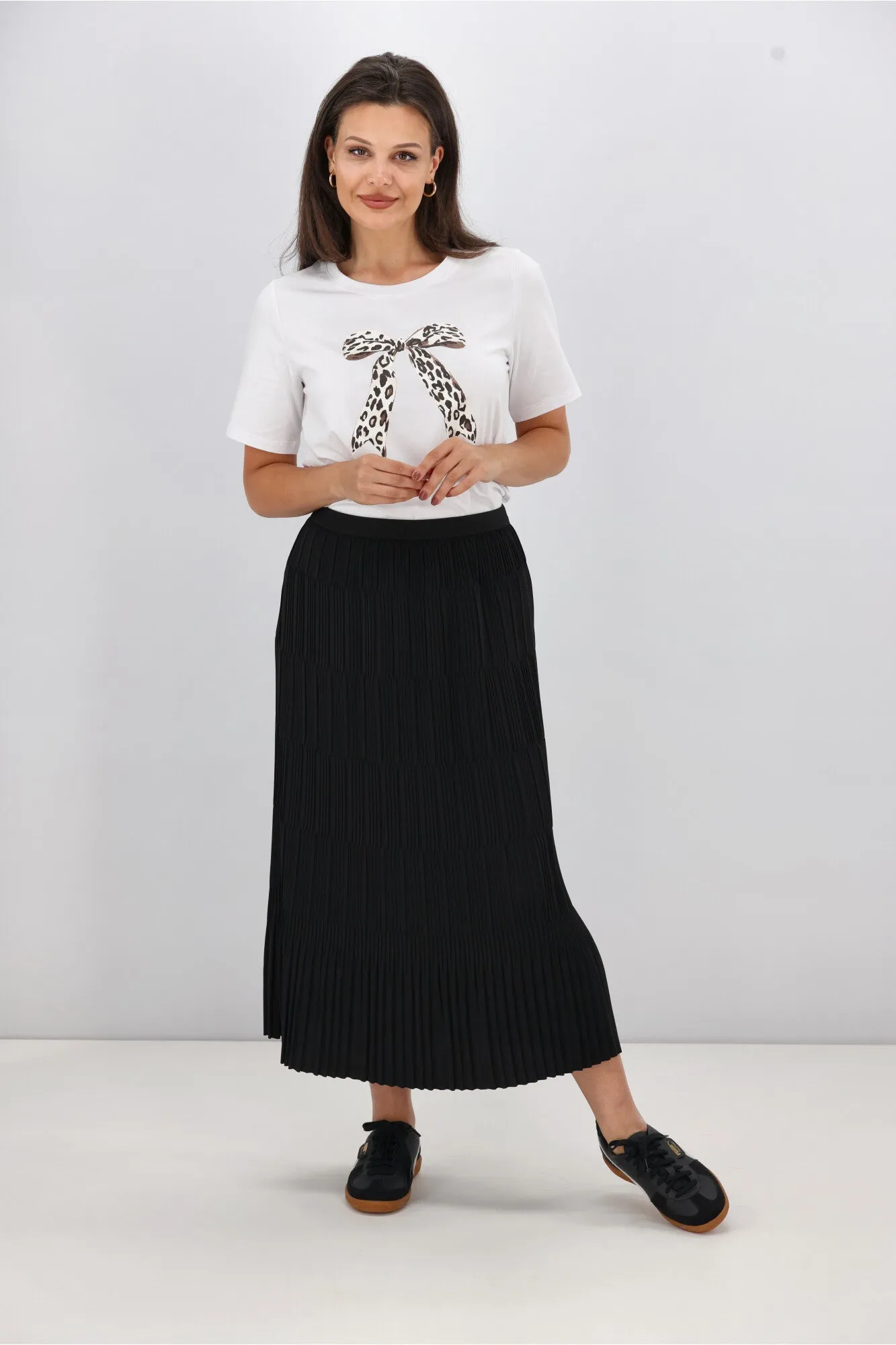 Gloss the Label Ricco Pleated Skirt Black