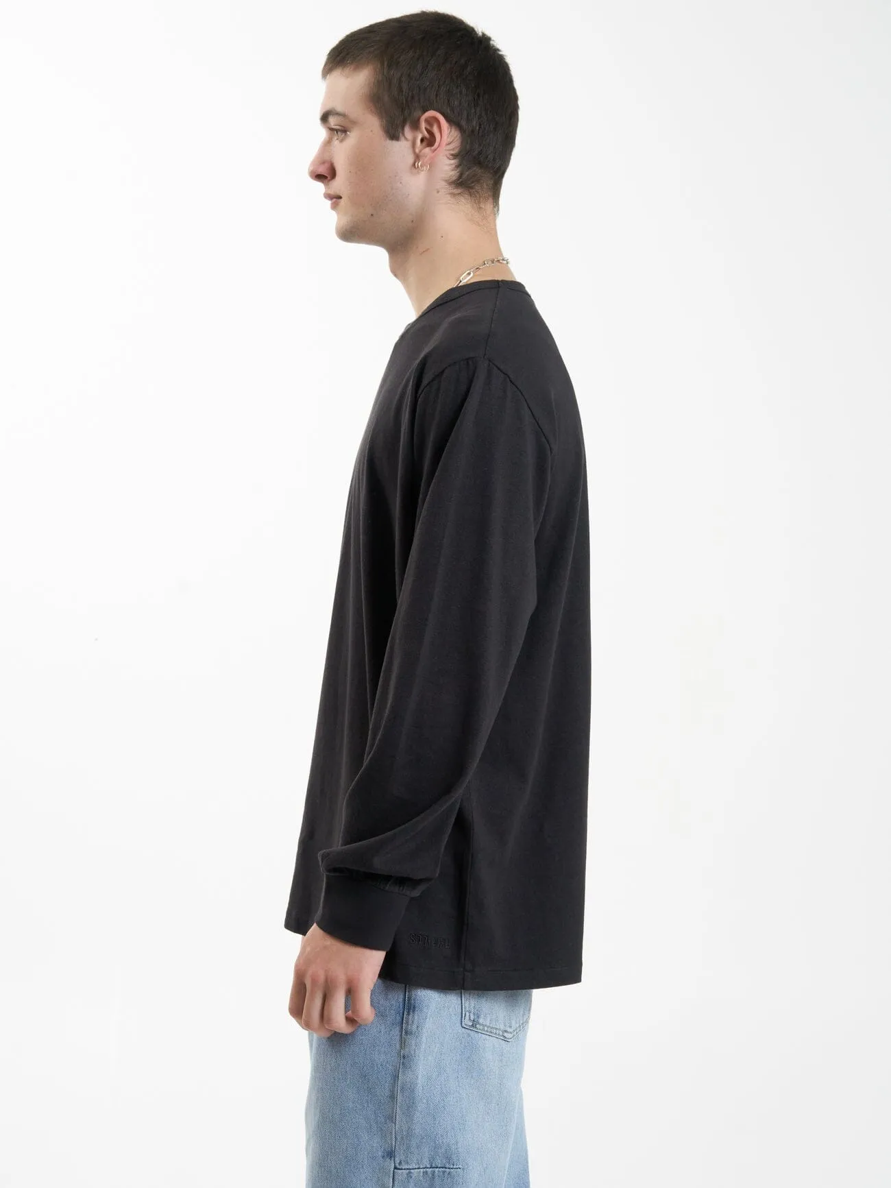 Hemp Thrills Embro Merch Fit Long Sleeve Tee - Black
