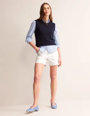 Kensington Casual Shorts-White