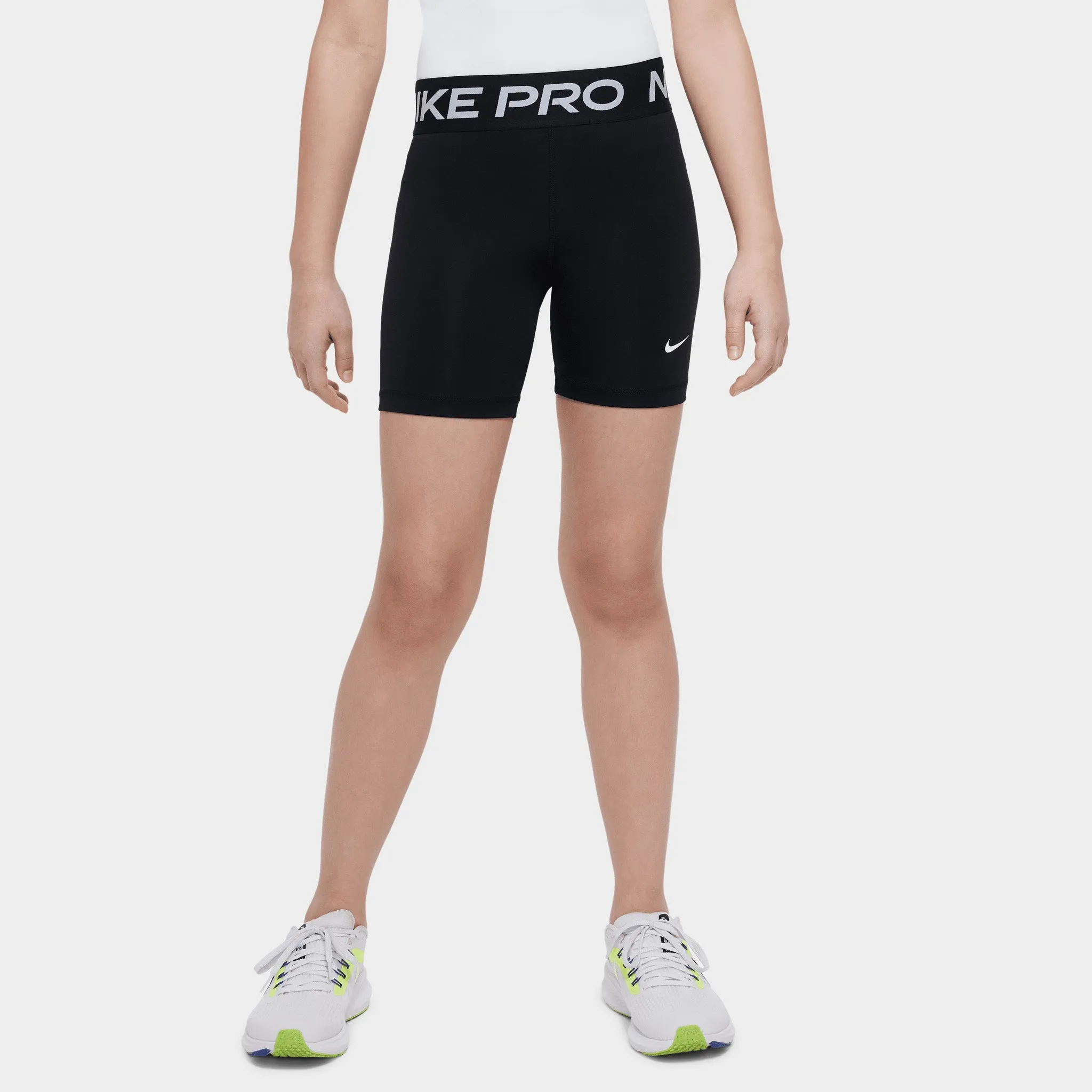 Nike Pro Junior Girls' 5" Dri-FIT Shorts / Black