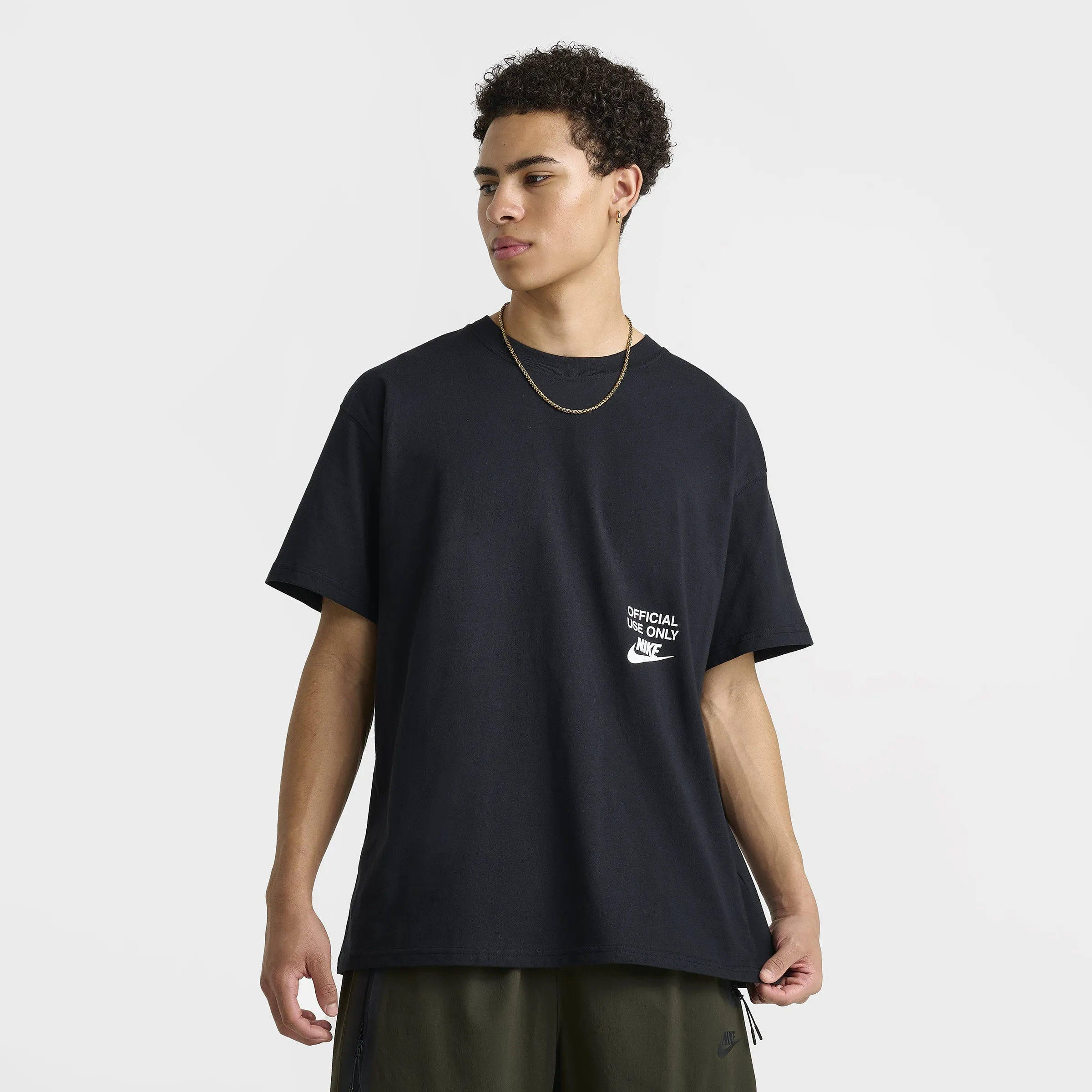 Nike Sportswear Remix Graphic T-Shirt / Black