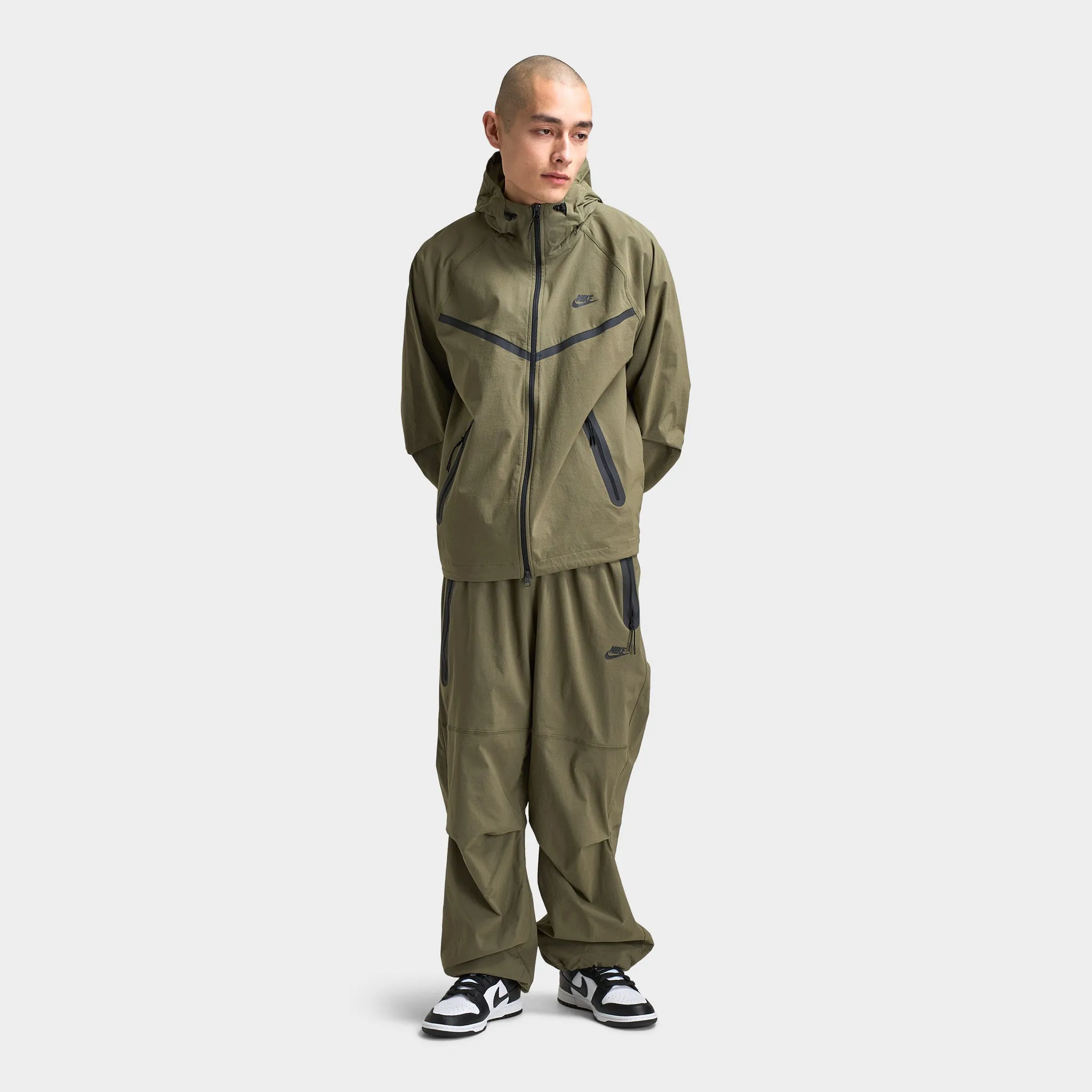 Nike Tech Woven Full-Zip Windrunner Jacket Medium Olive / Medium Olive - Black