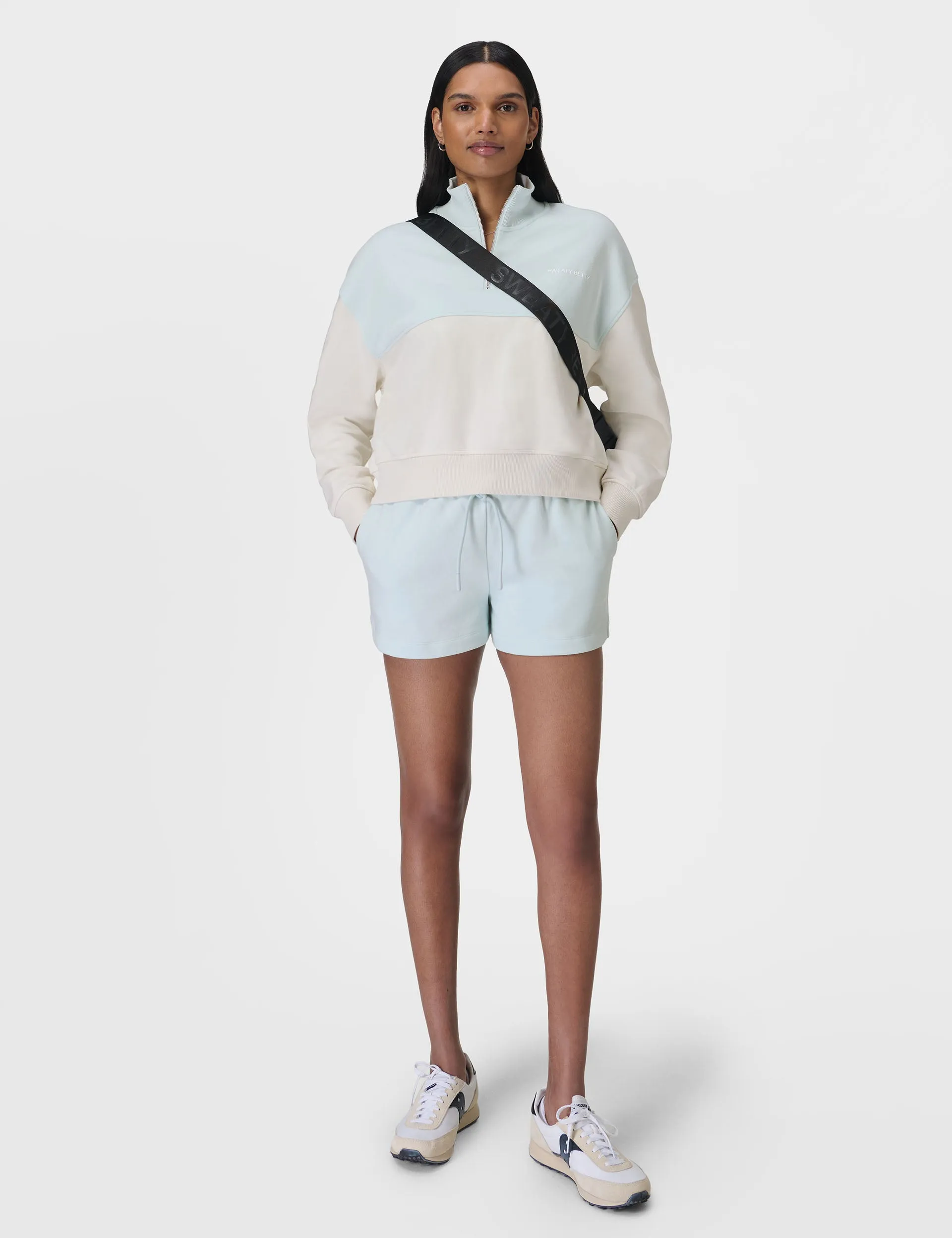 Revive Boxy Short - Day Break Blue