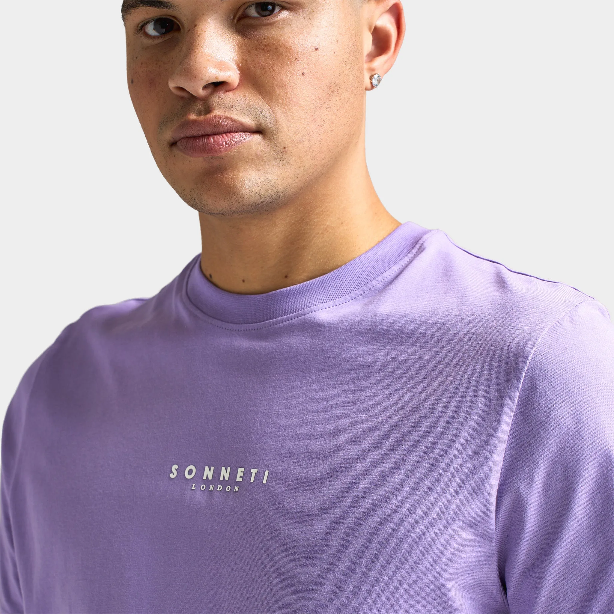 Sonneti London T-Shirt / Paisley Purple