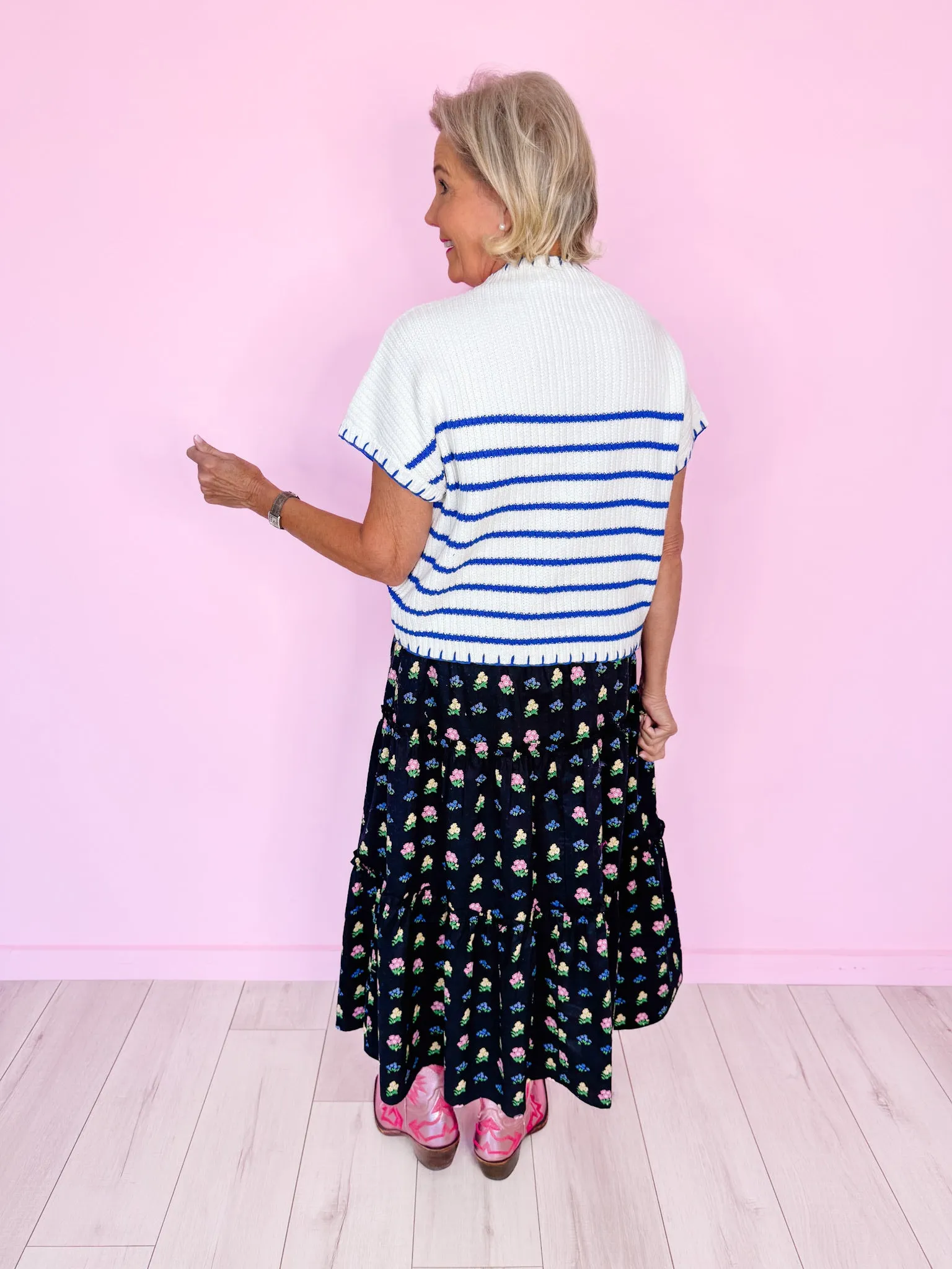 STITCHING PRETTY STRIPE SHORT SLEEVE KNIT TOP