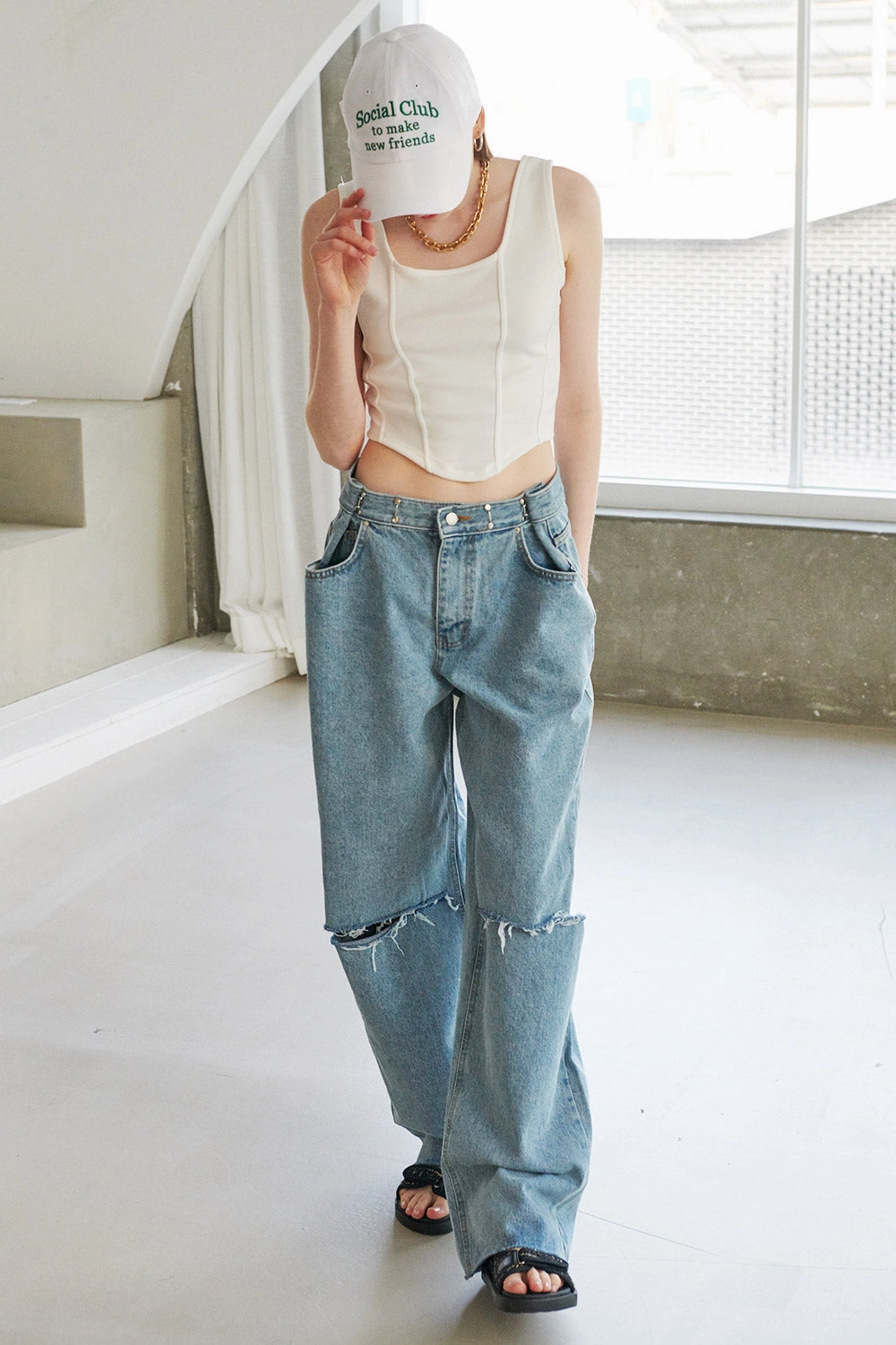 Vera Slash Cutout Jeans