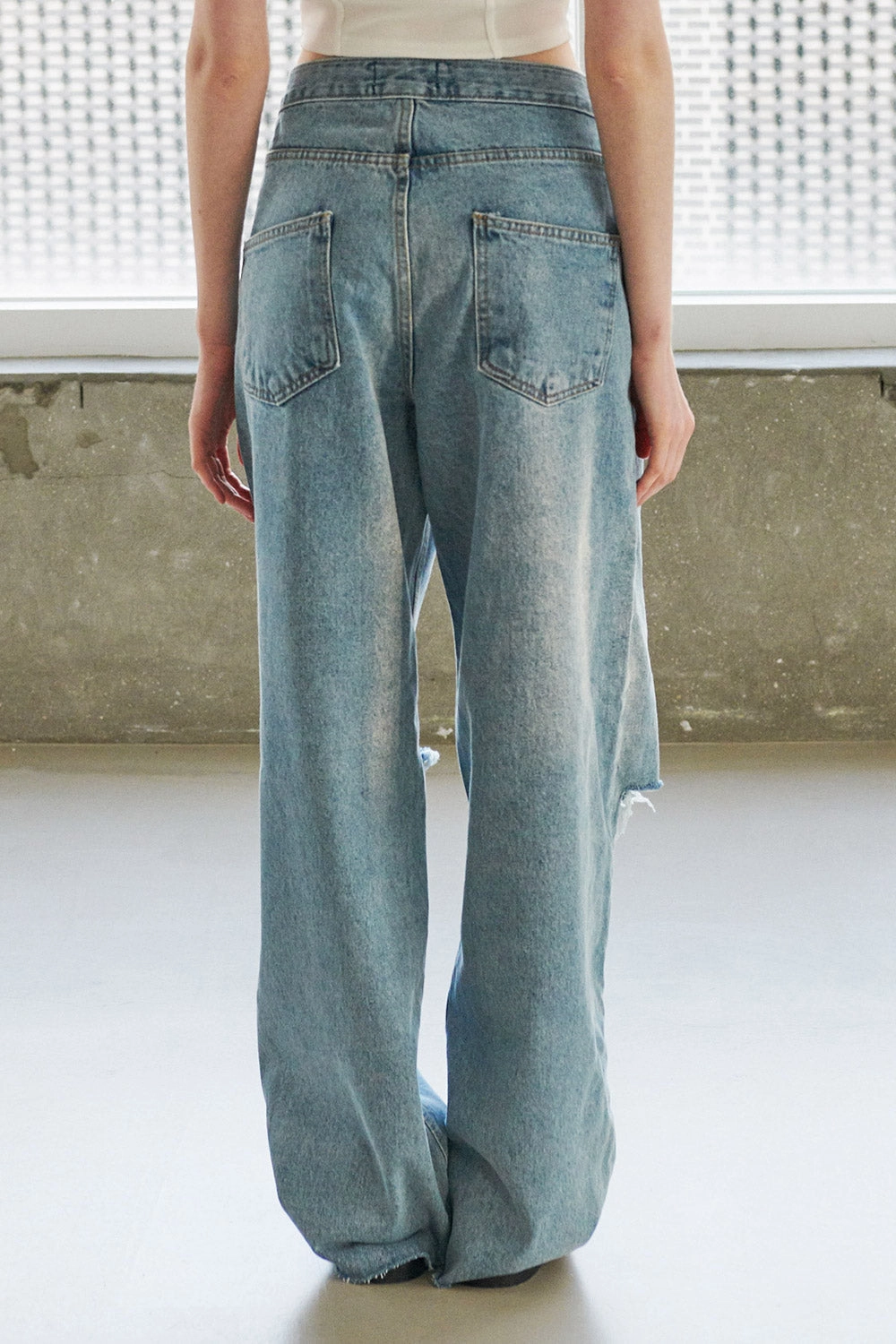 Vera Slash Cutout Jeans