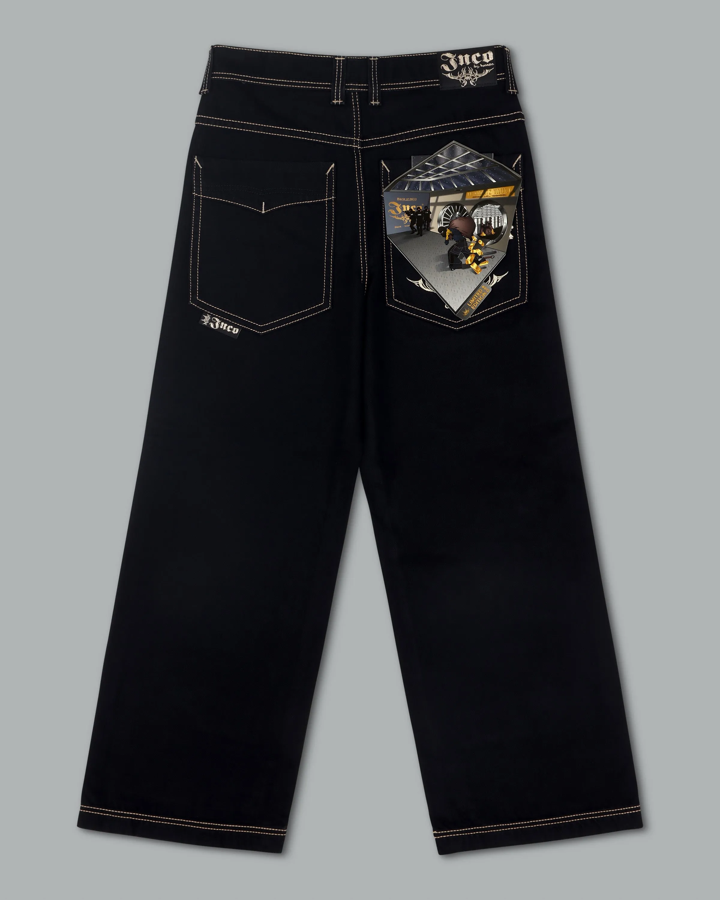 W Karatz. 23. Jet Black.